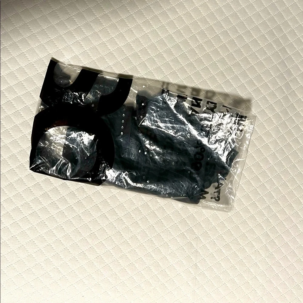 One Shoulder/ Cut Out Top - Picture 2 of 3